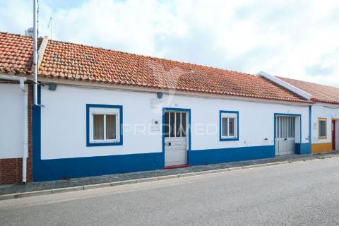 Moradia t3 - bairro da liberdade - grândola