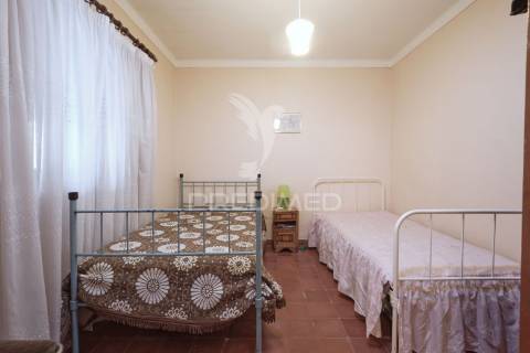 Moradia t3 - bairro da liberdade - grândola
