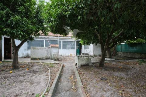 Moradia t3 - bairro da liberdade - grândola