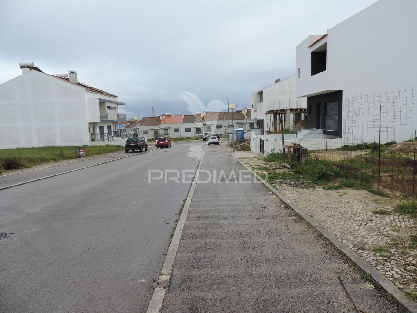 Lote terreno urbano na atalaia -montijo - oportunidade de negócio