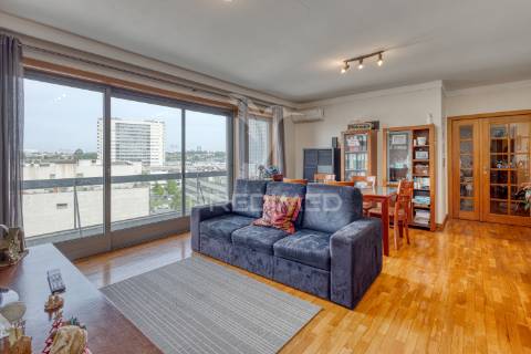 Fantástico apartamento t2