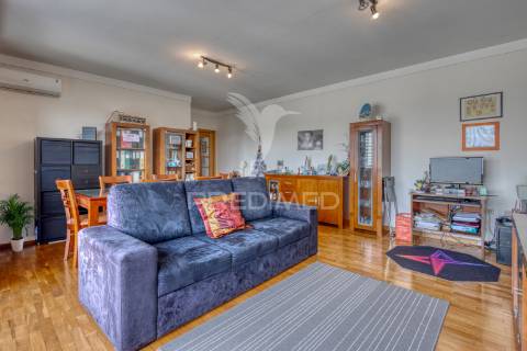 Fantástico apartamento t2