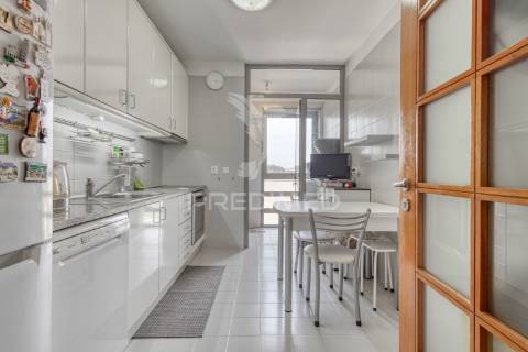 Fantástico apartamento t2