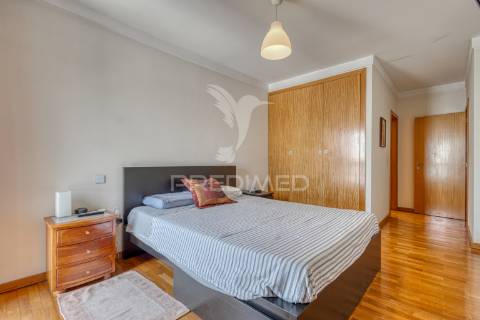 Fantástico apartamento t2