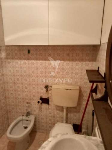 Apartamento t1 com parqueamento na arrentela