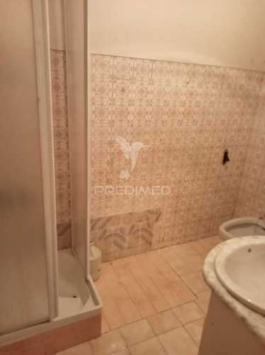 Apartamento t1 com parqueamento na arrentela
