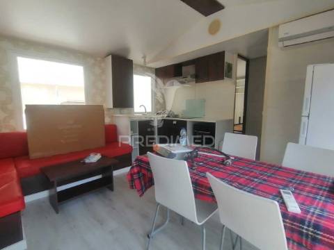 Mobil home t3 remodelada e equipada ,em parque no pinhal novo,