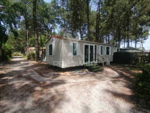 Mobil home t3 remodelada e equipada ,em parque no pinhal novo,
