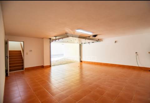 Moradia t5 areia-birre cascais