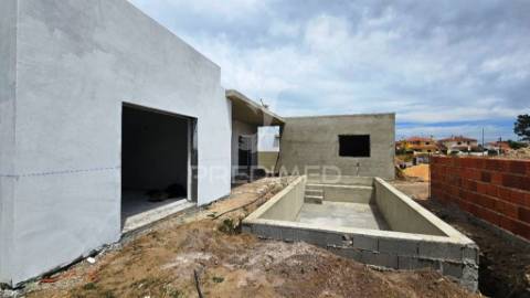 Moradia isolada t3 c/piscina e garagem, brejos de azeitão