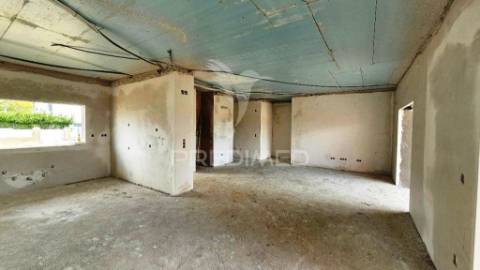 Moradia isolada t3 c/piscina e garagem, brejos de azeitão