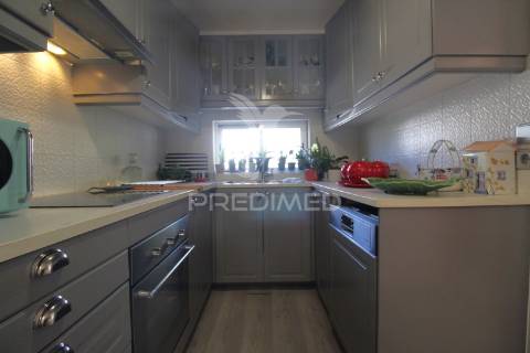 Moradia t1+1 com logradouro - centro montijo