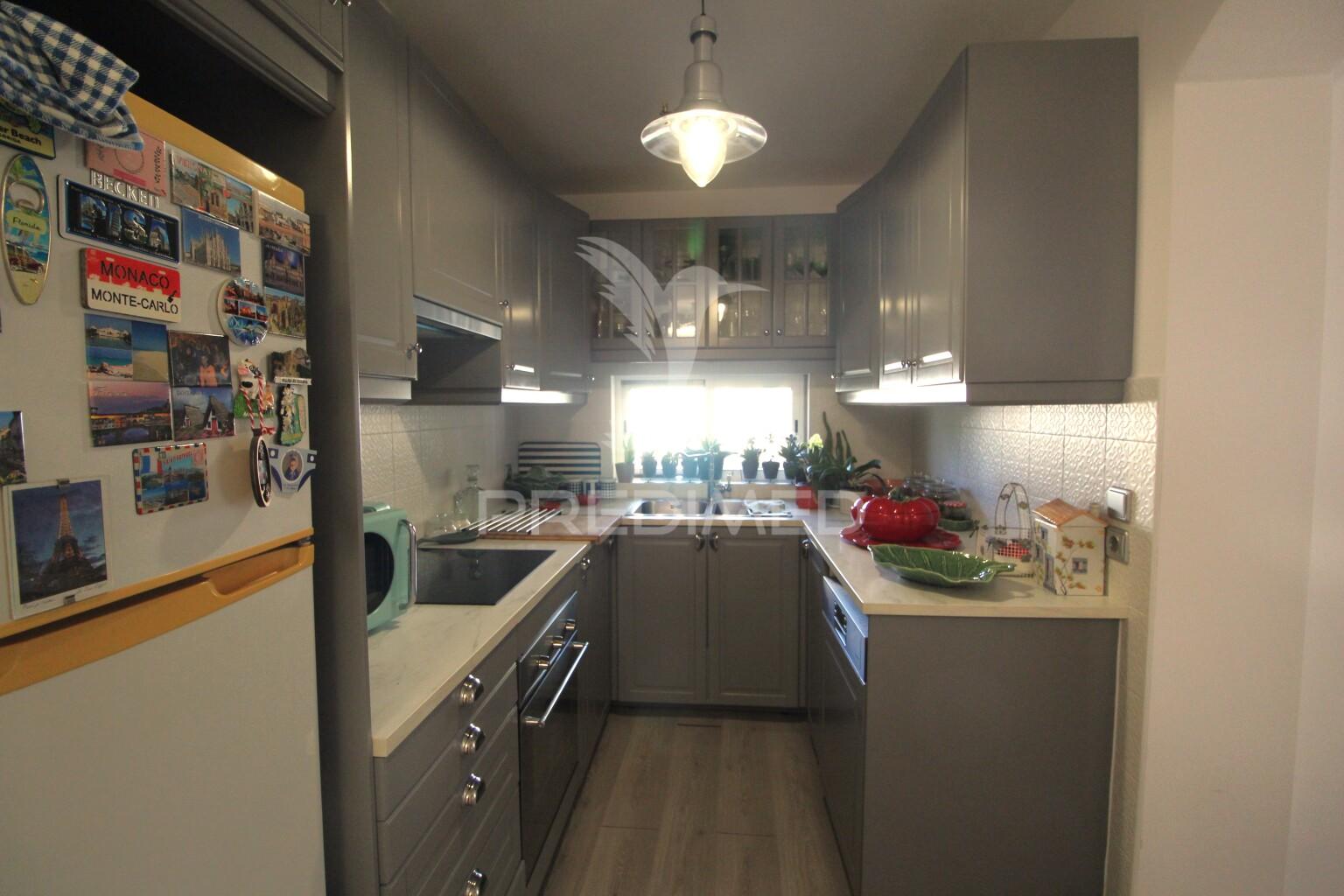 Moradia t1+1 com logradouro - centro montijo