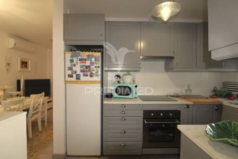 Moradia t1+1 com logradouro - centro montijo