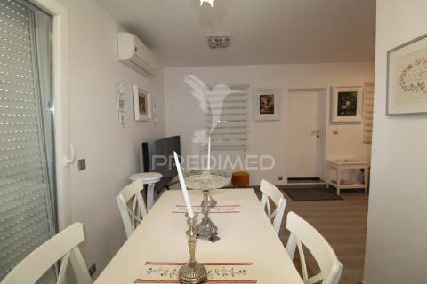 Moradia t1+1 com logradouro - centro montijo