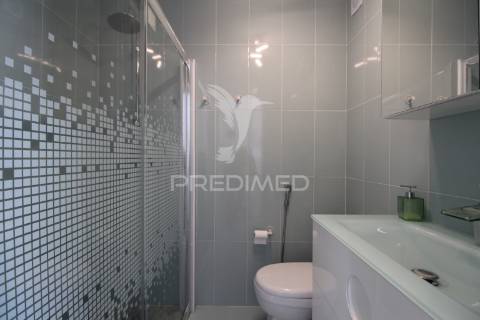Moradia t1+1 com logradouro - centro montijo
