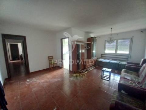 Apartamento t3 com excelentes acabamentos - cidade do sol