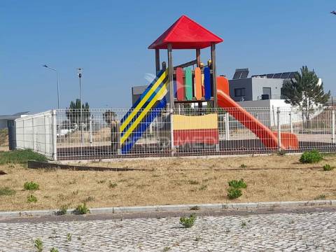 Terreno para construção de moradia, urbanização bela vista, quinta do anjo.