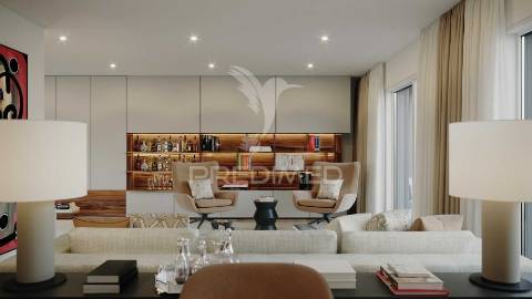 Luxuoso duplex à venda no coração do montijo