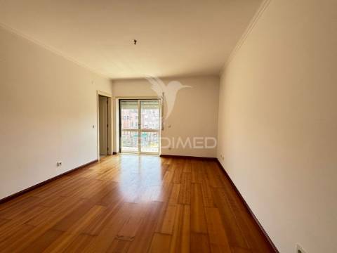 Apartamento t3 para arrendamento caldas da rainha
