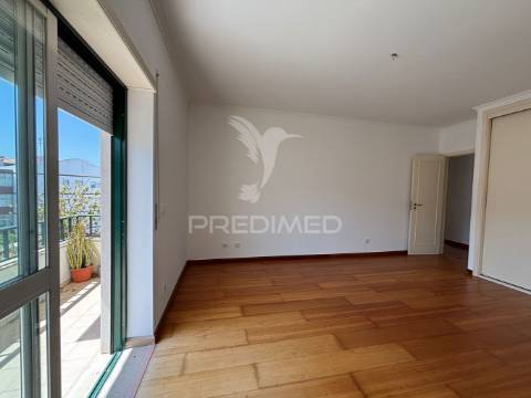 Apartamento t3 para arrendamento caldas da rainha