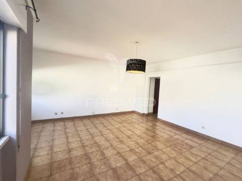 Apartamento t3 a 5 minutos a pé da praia, em sines