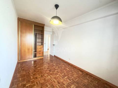 Apartamento t3 a 5 minutos a pé da praia, em sines