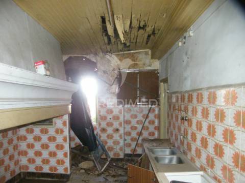 Casa antiga em nisa.
