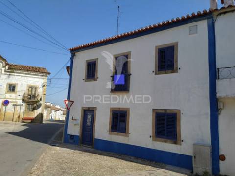 Fantástica moradia em aldeia de tolosa