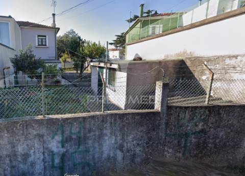 Exclusivo para investidores, imóvel arrendado – renda estável, escritura simplex
