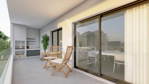 Apartamento t2 com terraço quinta da amizade