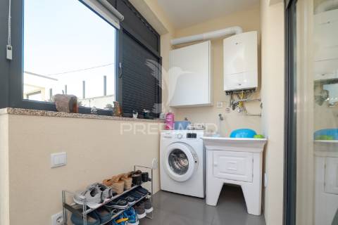Moradia t4 como nova – furadouro ovar, aveiro a 800 metros da praia | zona tranquila e residencial