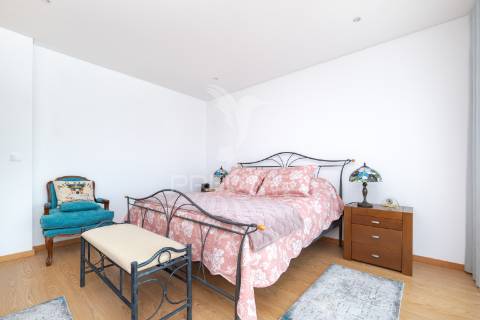 Moradia t4 como nova – furadouro ovar, aveiro a 800 metros da praia | zona tranquila e residencial