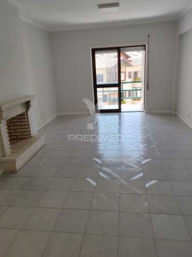 Apartamento t3 alcobaça