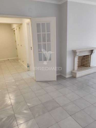Apartamento t3 alcobaça