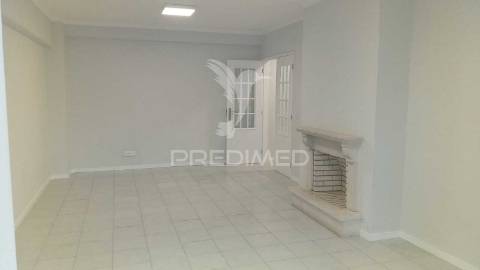 Apartamento t3 alcobaça