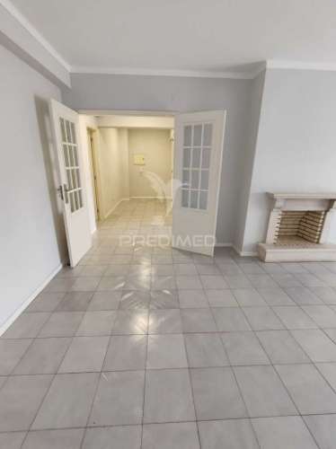 Apartamento t3 alcobaça