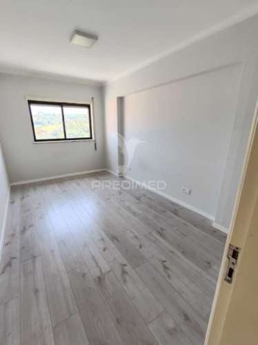 Apartamento t3 alcobaça