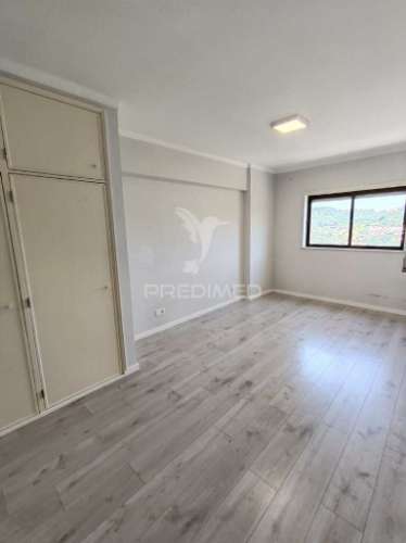 Apartamento t3 alcobaça