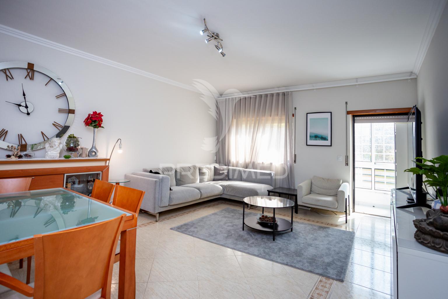 Apartamento t3 feijó