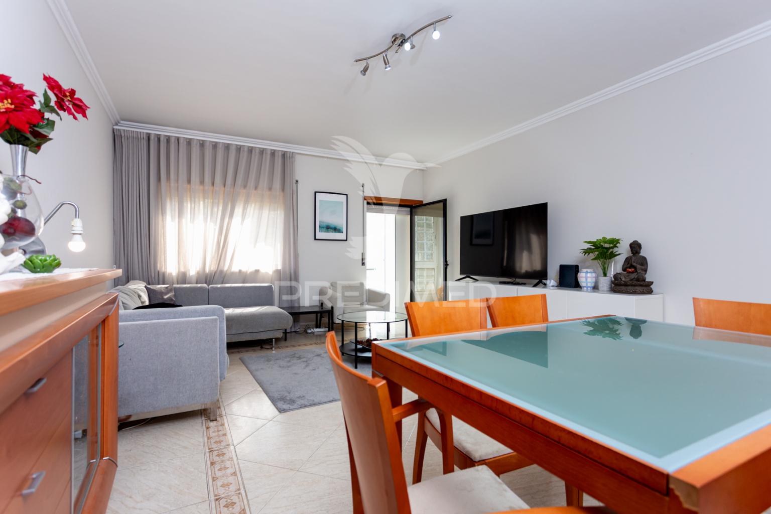 Apartamento t3 feijó