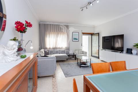 Apartamento t3 feijó
