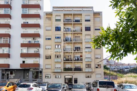 Apartamento t3 feijó