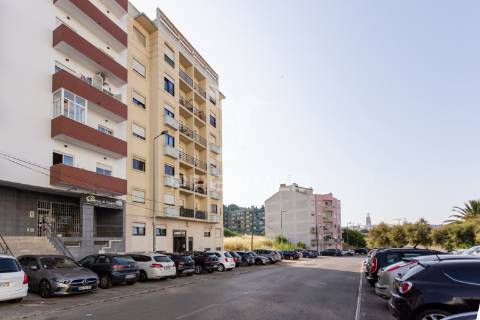 Apartamento t3 feijó