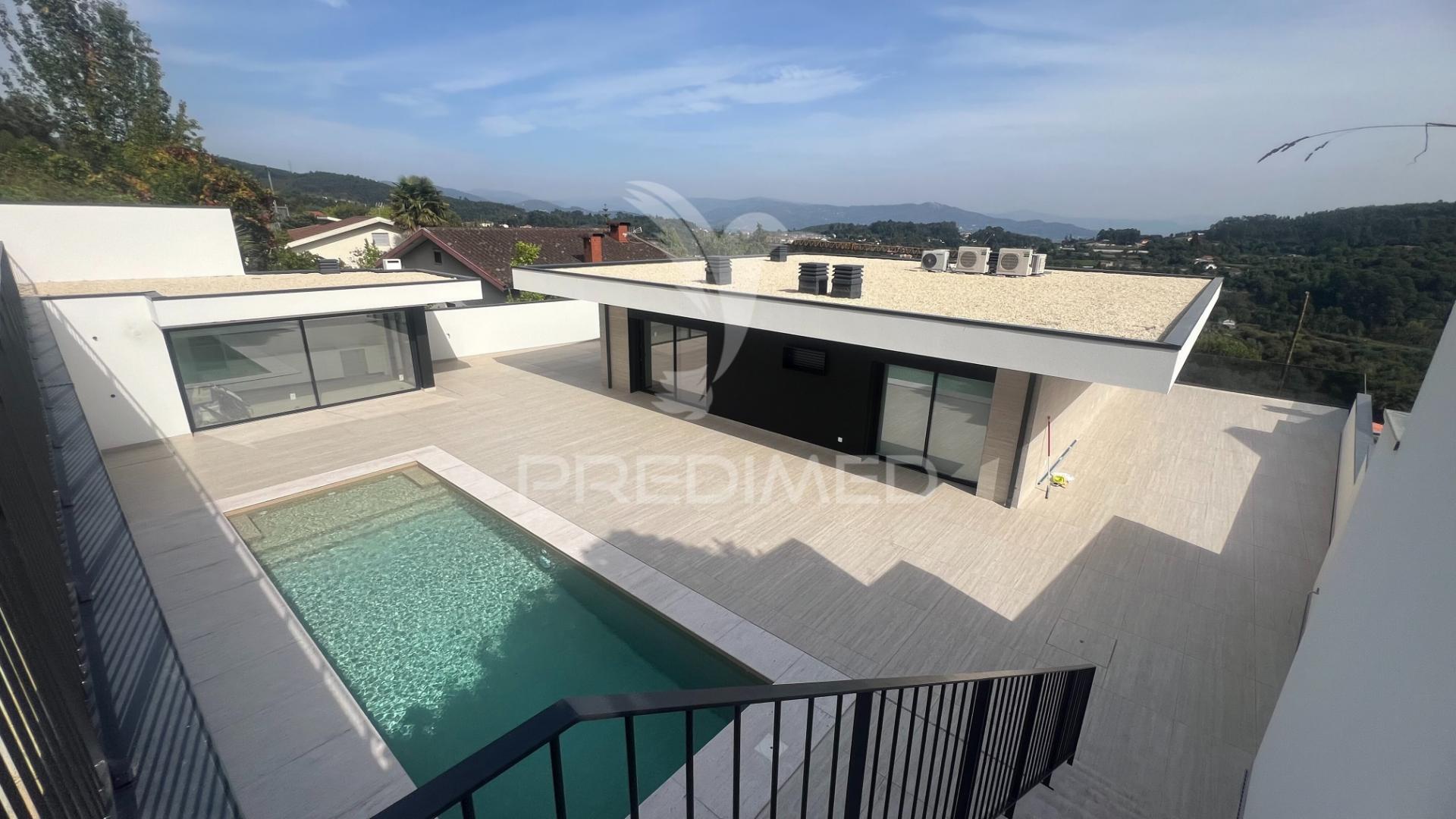 Moradia de luxo t4 - vila verde