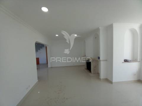 Cascais-madorna-t3+3 - remodelada