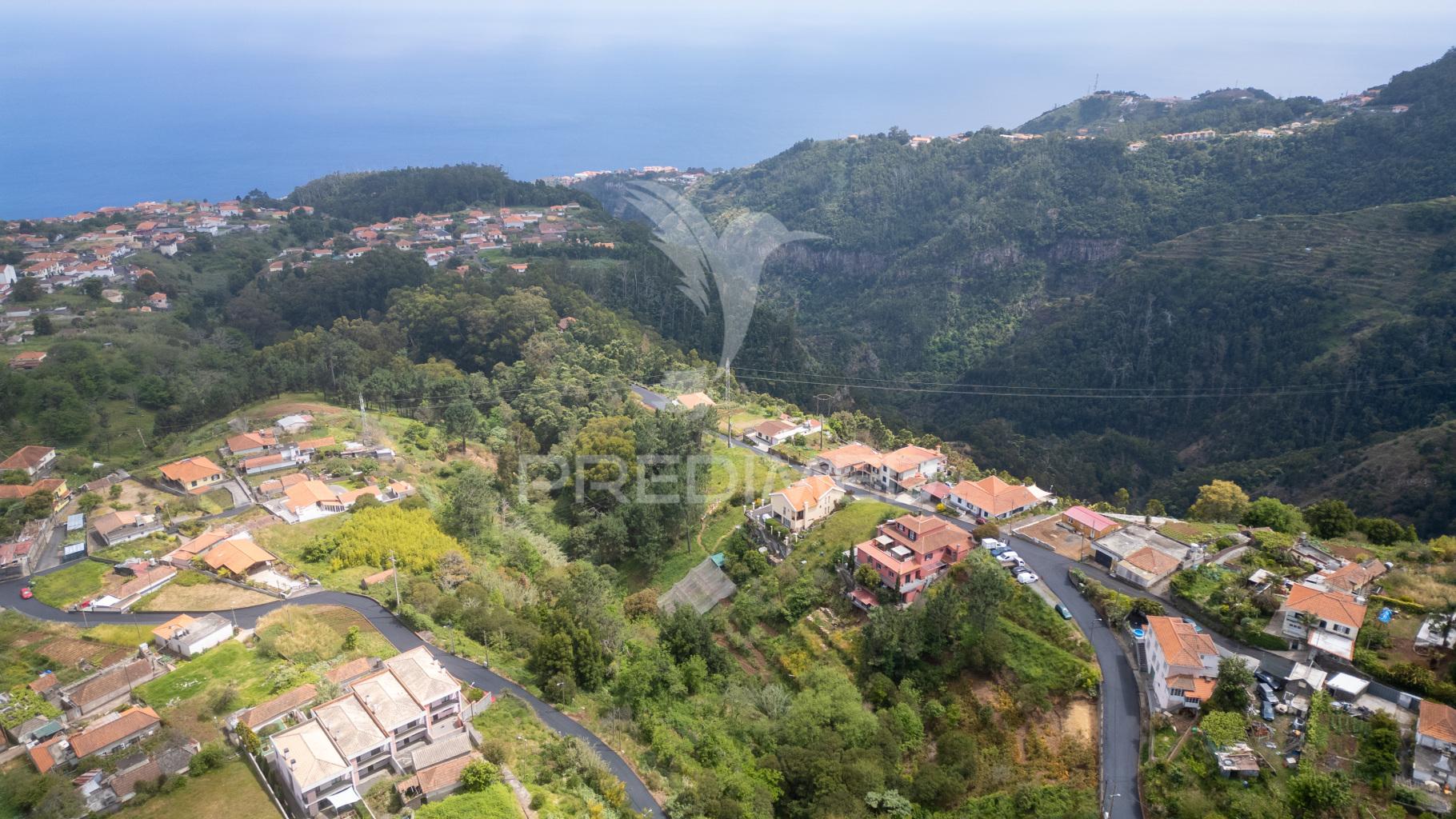 Terreno para habitação com 1.220 m² em gaula