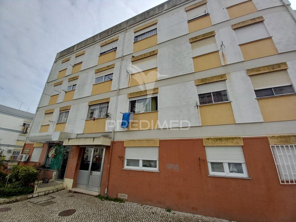Apartamento t1-2 assoalhadas miratejo-corroios-seixal