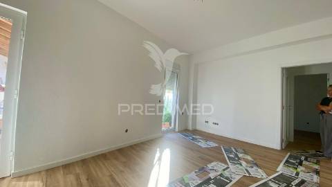 Casa térrea t2 na periferia de rio maior