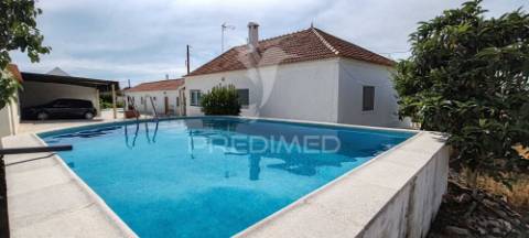 Moradia t 10